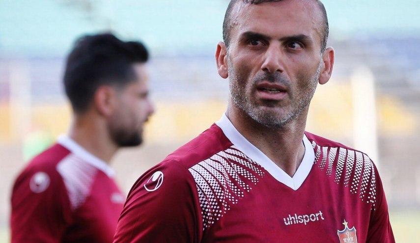 اعتزال رسمي لنجم كرة القدم الايراني السابق 'جلال حسيني' 