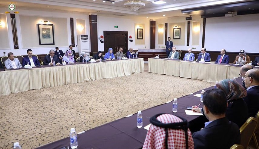 المالكي يؤكد استمرار النقاشات للإسراع بتشكيل الحكومة