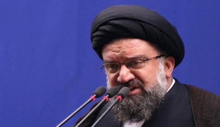 آیة ‌الله خاتمي: الارادة الالهية افشلت المؤامرات الاميركية ضد الجمهورية الاسلامية