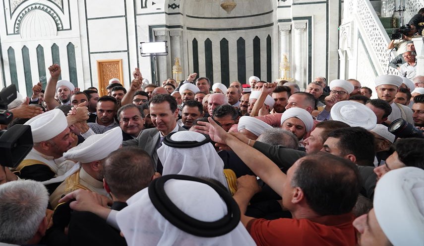 بعد تأدية صلاة العيد.. ماذا قال الرئيس الأسد لأبناء حلب؟