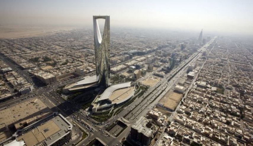 الكشف عن الأمير مهندس العلاقات السرية بين الرياض و