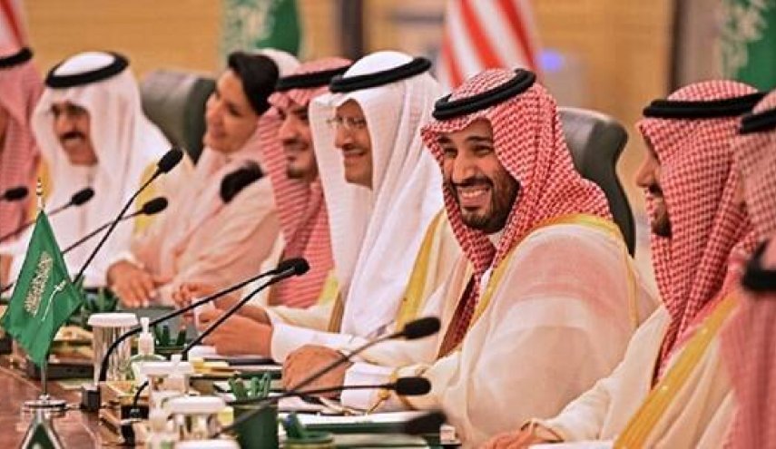 ولي العهد السعودي يستقبل رئيس الوزراء العراقي في جدة