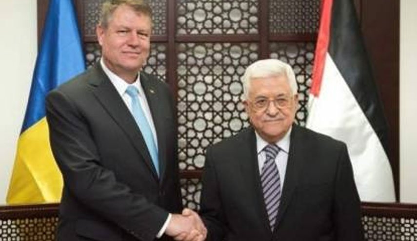 محمود عباس يصل رومانيا في مستهل جولة أوروبية تشمل فرنسا