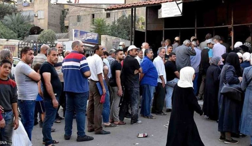 لبنان.. طوابير الخبز تمهّد لإنهاء الدعم