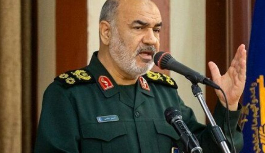 حرس الثورة الاسلامية ينفذ المناورات الاستخبارية التاسعة غربي البلاد 