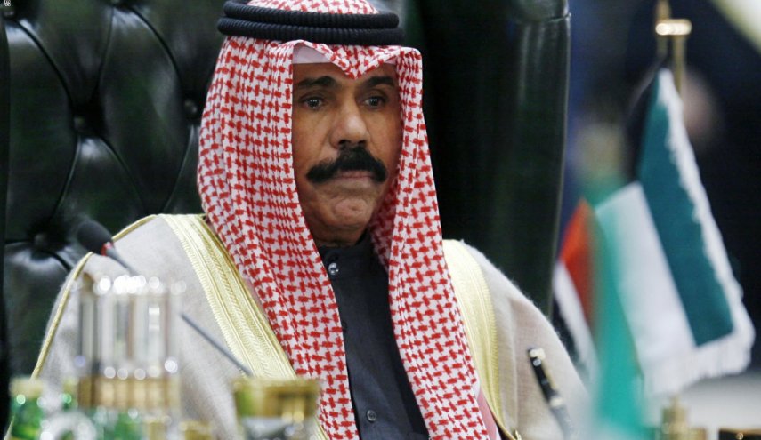 أمير الكويت يصدر مرسوماً بتشكيل الحكومة الجديدة
