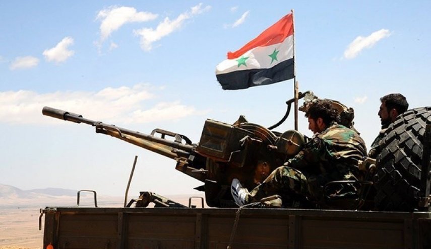 الجيش السوري يستهدف حافلة تقل مسلحين في حلب