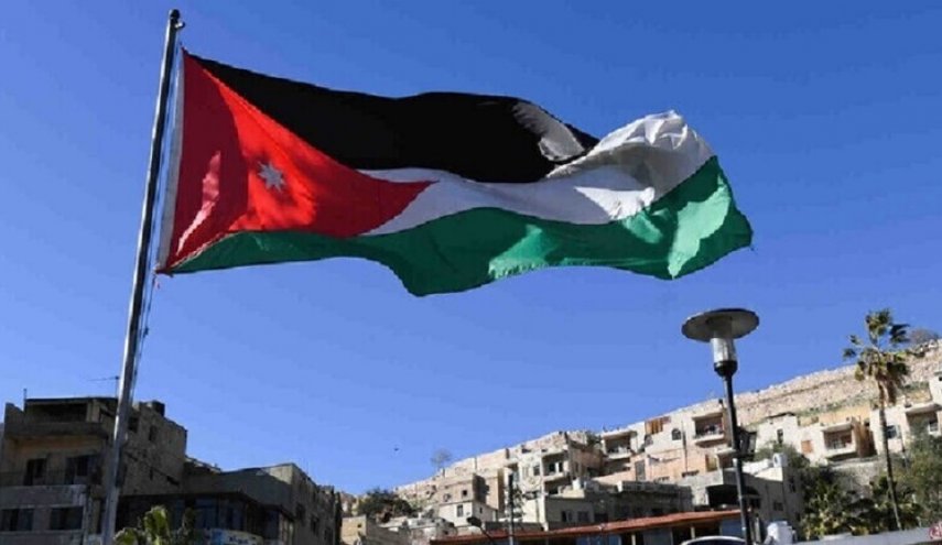 الأردن يطالب 