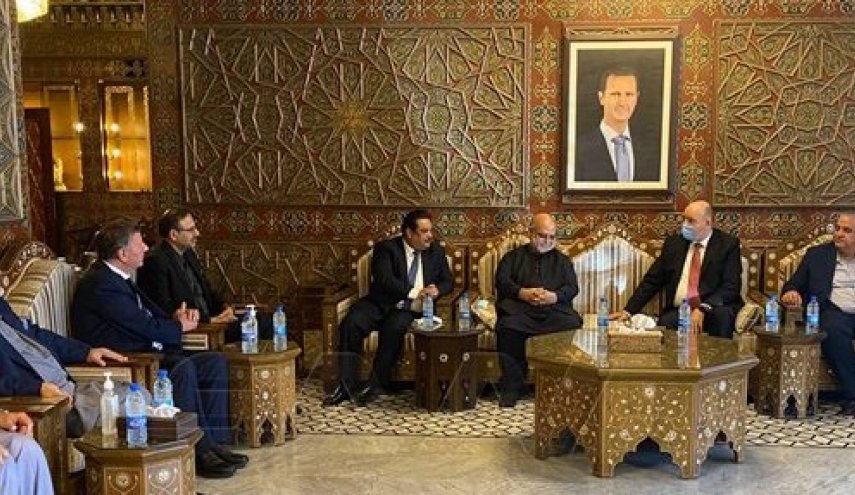 سوريا وباكستان تبحثان تعزيز التعاون في مجال النقل الجوي
