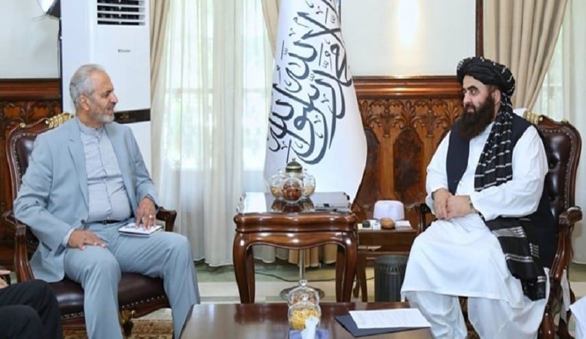 طالبان تدعو إلى تنمية العلاقات الاقتصادية بين إيران وأفغانستان