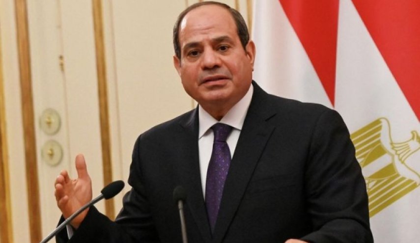 السيسي يصدر قرارا بشأن قائد القوات الجوية في مصر
