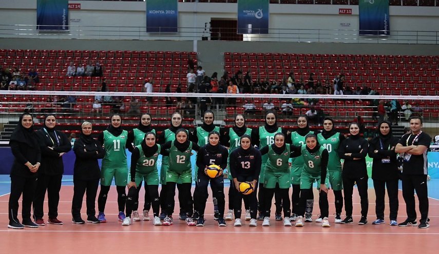 منتخب إيران للسيدات يحزر فضية الطائرة بدورة التضامن الإسلامي 2022