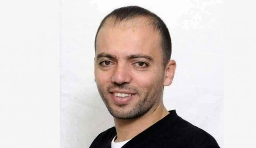 محكمة الاحتلال تقرر تجميد الاعتقال الإداري للأسير عواودة