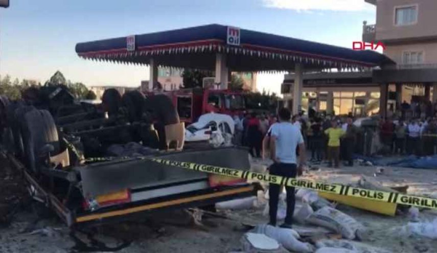 تركيا..34 قتيلا في حادثَي سير بينهم صحافيان من وكالة انباء تركية
