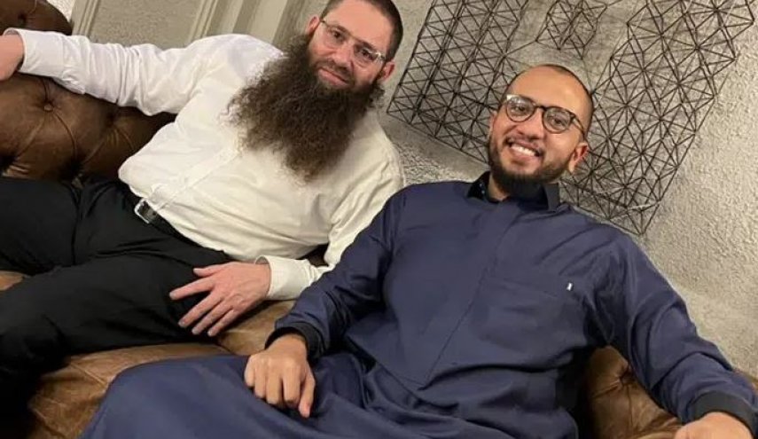 حاخام صهيوني يدافع عن وجود اليهود في السعودية: نحن مرحب بنا