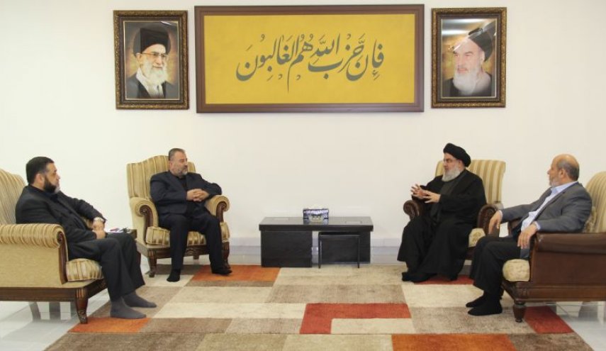 السيد نصرالله يستعرض مع وفد لقيادة حماس آخر التطورات بالمنطقة
