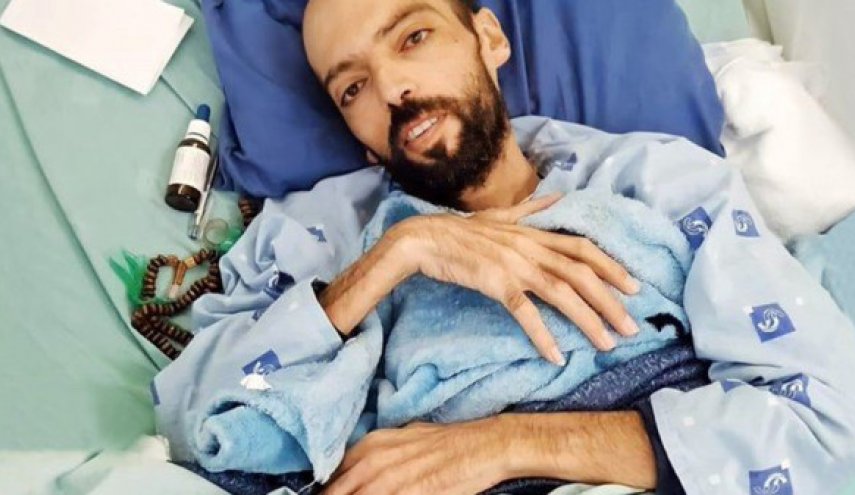 الأسير خليل عواودة: سأصمد حتى لو ذاب اللحم والجلد