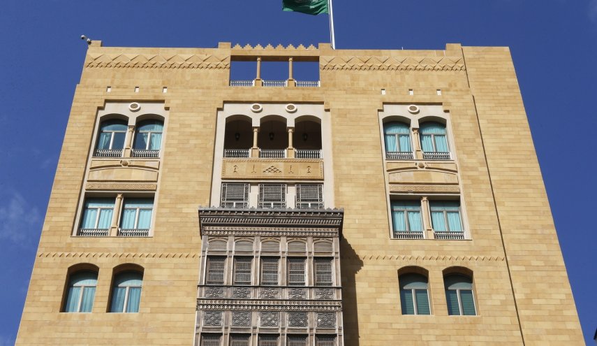 السعودية تطلب تسليم رجل هدد سفارتها في بيروت
