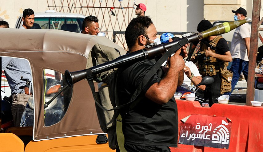 'وزير الصدر' يأمر الفصائل المسلحة بالخروج فورا من المنطقة الخضراء