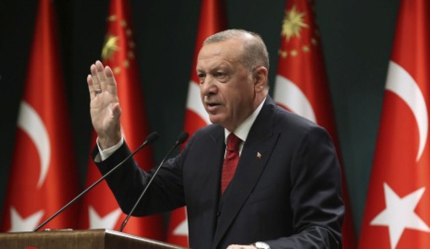 أردوغان يشن هجومًا حادًا على أمریکا واليونان حول صواريخ إس400