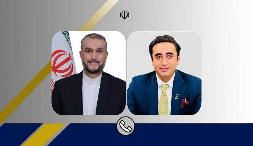 زرداري يشيد بالمساعدات الإيرانية لضحايا الفيضانات في باكستان