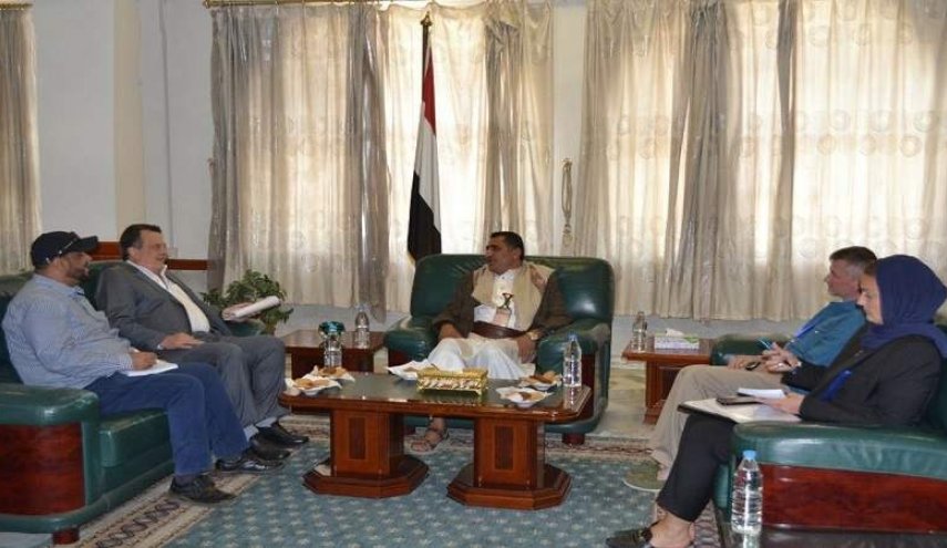 وزير يمني: على الأمم المتحدة ايجاد حل لمنع قرصنة العدوان على سفن الوقود