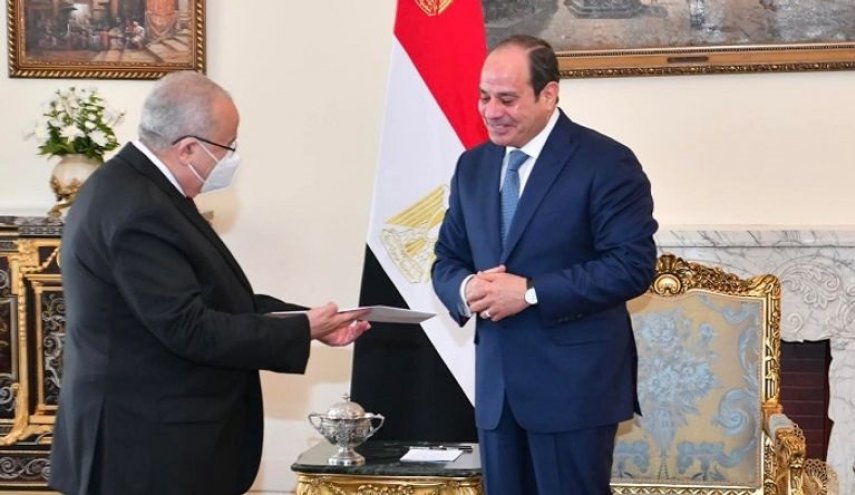 السيسي يتسلم دعوة حضور القمة العربية في الجزائر
