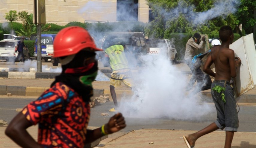السودان.. البرهان يخلع قناع الشراكة.. تغول مكشوف