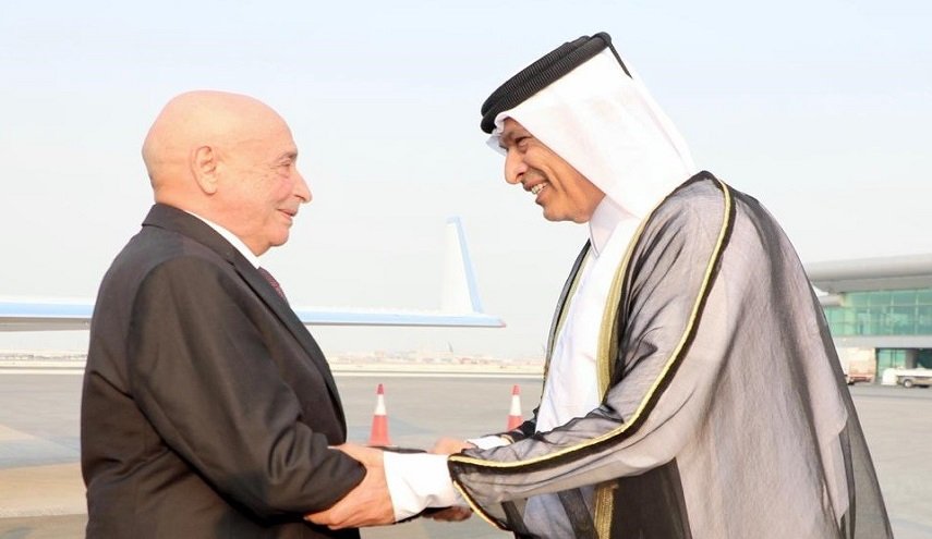 للمرة الأولى.. رئيس مجلس النواب الليبي يصل إلى الدوحة
