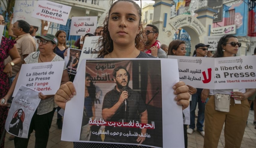 إطلاق سراح صحفي بعد إحالته لـ