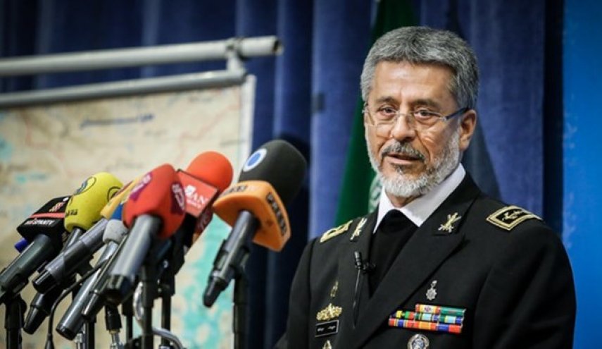 الادميرال سياري: اقتدار القوة البحرية يعود للثقة بالنفس وبعد النظر