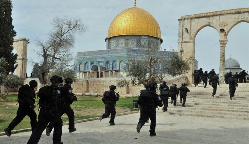 مؤسسة القدس تدعو للنفير العام لحماية المسجد الأقصى