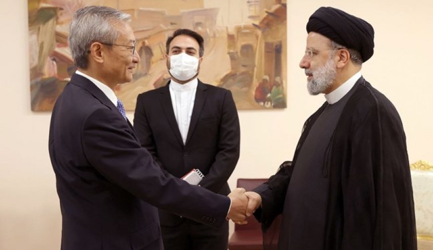 الرئيس الايراني يجتمع بأمين عام منظمة شانغهاي للتعاون