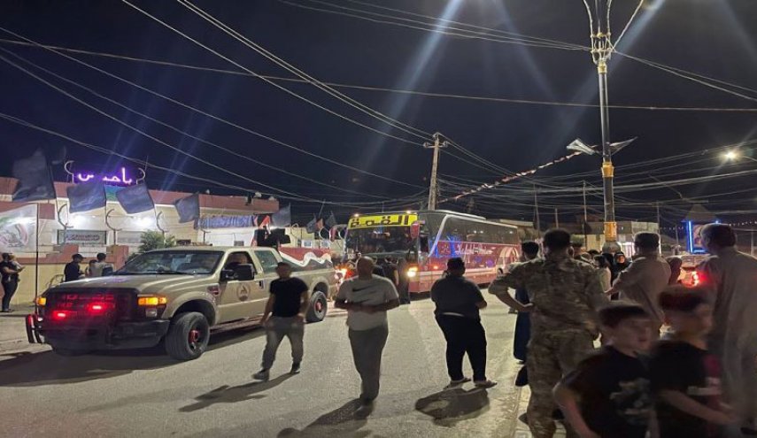 بالصور.. الحشد الشعبي في نينوى يؤمن الحماية للزوار العائدين من الأربعينية