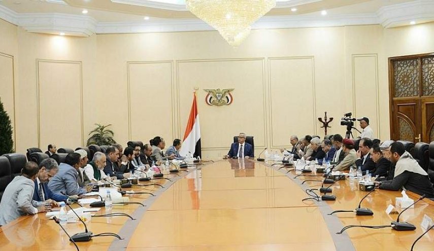 اليمن.. اللجنة العليا تقر خطة حكومة الانقاذ للاحتفال بثورة الـ21 من سبتمبر