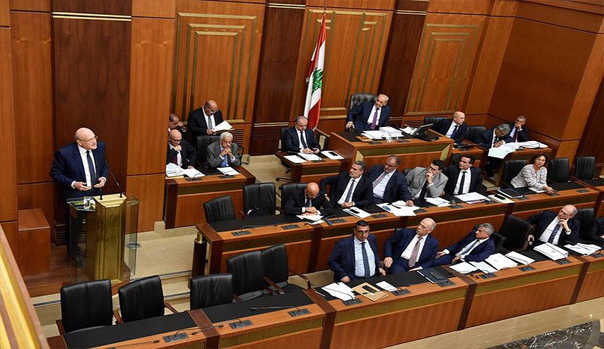 لبنان.. ضرائب ورسوم وتسهيلات للمعتدين على الاملاك البحرية