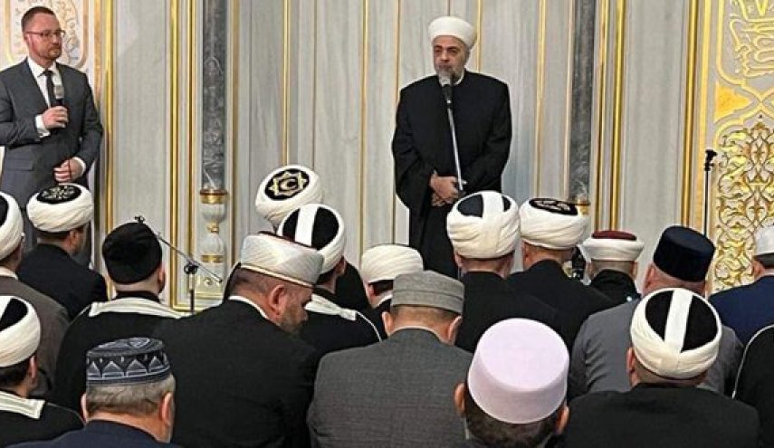 وزير الأوقاف السوري يلقي خطبة الجمعة بجامع موسكو الكبير
