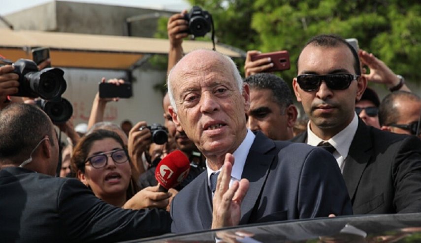 حزب العمال التونسي: سعيّد استغل صعوبات المعيشة لتمرير ترسانة قوانين قهرية