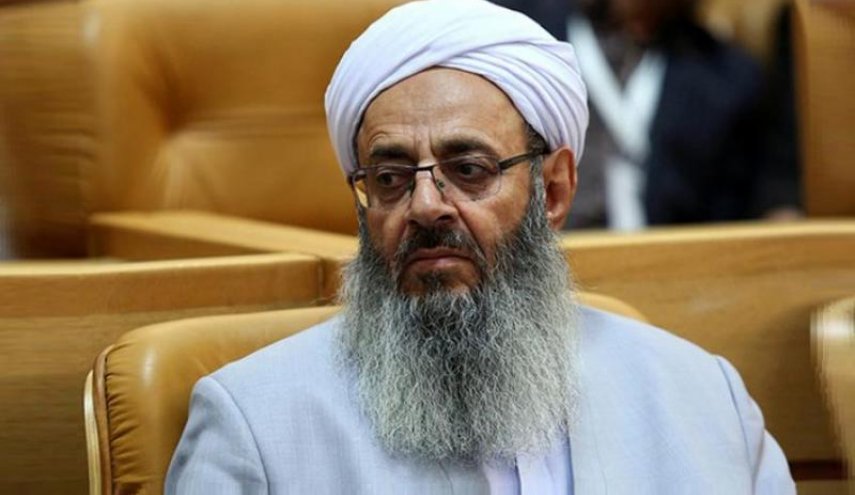 خطيب أهل السنة في زاهدان يدعو لمواجهة الارهابيين في سيستان وبلوجستان