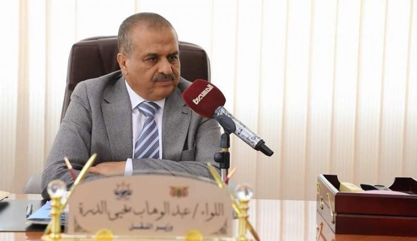 اليمن..وزير النقل يحمل تحالف العدوان مسؤولية كارثة بحرية غير مسبوقة في العالم
