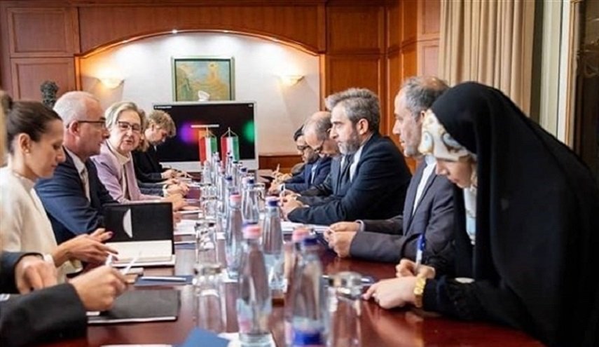 علي باقري: إيران تعتبر الالتزامات المستديمة عاملاً في التوصل إلى اتفاق