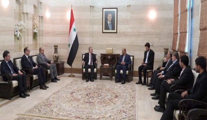 عرنوس يبحث مع وزير الطرق الإيراني سبل تعزيز العلاقات الثنائية