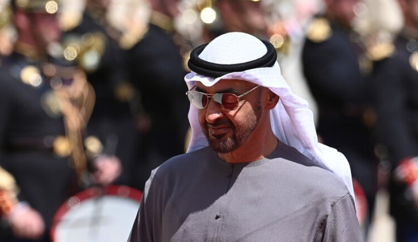رئيس الإمارات يزور روسيا غدا ويلتقي بوتين
