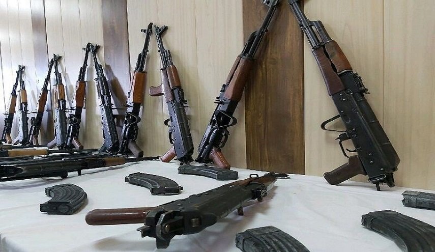 تفكيك عصابة تهريب السلاح للزمر الإرهابية شمال غربي إيران