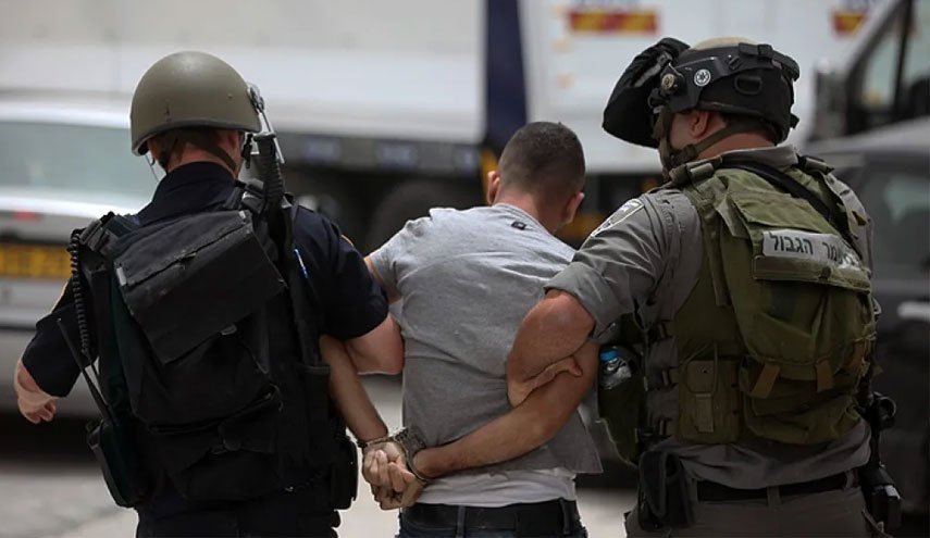 حملة اعتقالات صهيونية في مناطق متفرقة في الضفة والقدس