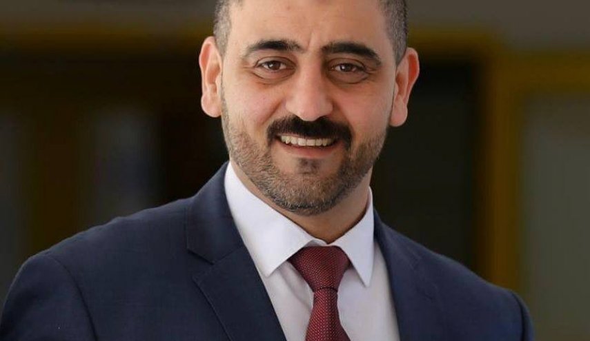 'حماس' تزف الشهيد الطبيب 'عبد الله أبو التين' وتدعو إلى تصعيد المقاومة