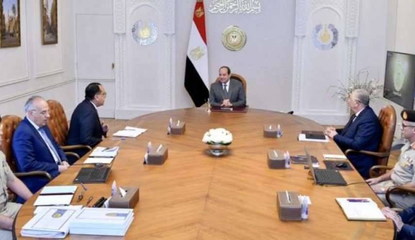الرئيس المصري يشدد على ترشيد استخدام مياه «النيل»