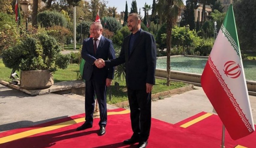 وزير الخارجية يستقبل في طهران نظيره البيلاروسي