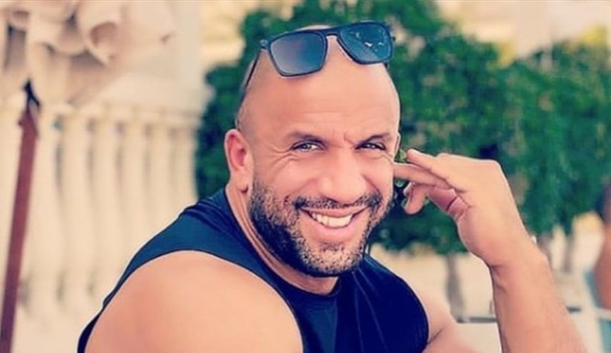 ملاكم أميركي شهير يعتنق الاسلام