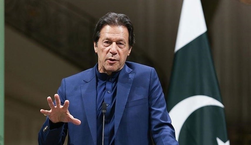 عمران خان يصف انتقاد الحزب للمؤسسة العسكرية بأنه 'بنّاء'